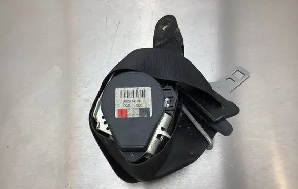 Ford S-MAX Front seatbelt 605274100