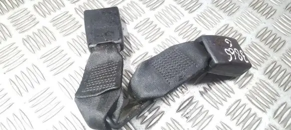 Toyota Avensis T220 Rear seatbelt buckle