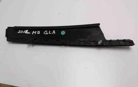 Mercedes-Benz GLA W156 X156 Front door trim (molding) A1567220428