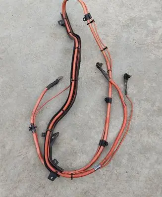 BMW 3 E90 E91 Positive cable (battery) 9124952 61139124952 9125036