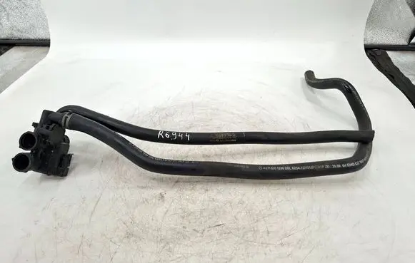 Mercedes-Benz E W211 Engine coolant pipe/hose A2118301296