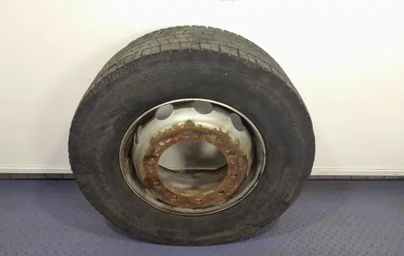 AC 428 R17 steel rim 