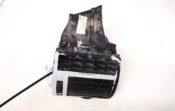 Seat Alhambra (Mk1) Dash center air vent grill 7m3819704 ym21a018b08aw
