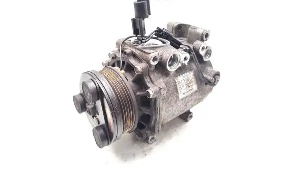 Mitsubishi Lancer X Air conditioning (A/C) compressor (pump) MN185570 AKC200A215