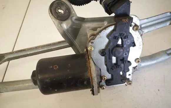 Volvo V70 Wiper motor 09151848 404775