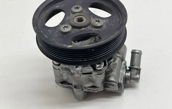 Porsche Cayenne (92A) Power steering pump 7P5422154D T95B155 7652955160