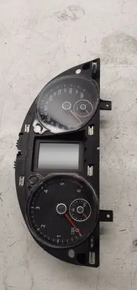 Volkswagen PASSAT CC Speedometer (instrument cluster) 3C8920971A 00046818 00026818