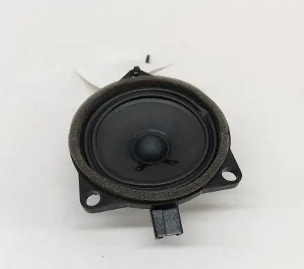 Volvo XC40 Front door speaker 31438477