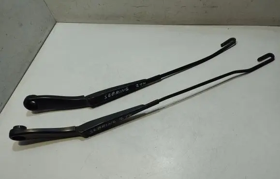 Chrysler Sebring (JS) Front wiper blade arm 05303715AB 05303716AB