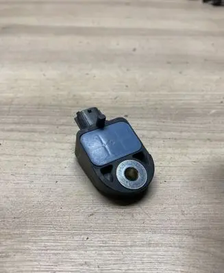 Toyota Prius (XW30) Airbag deployment crash/impact sensor 8917375010