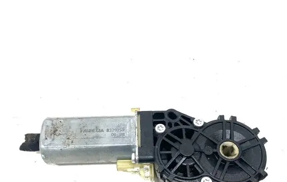 Audi A8 S8 D3 4E Seat adjustment motor 8320252 0390203222