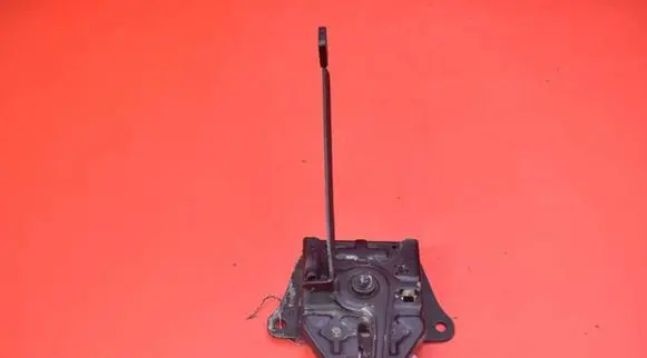 KIA Sorento Engine bonnet/hood lock/catch