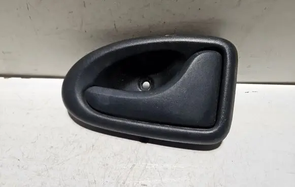 Renault Megane I Front door interior handle 7700830079 91127101