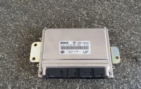 Nissan Almera Tino Engine control unit/module 0281010265 237104U100