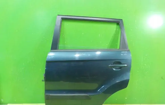 KIA Soul Rear door 17AB166 5EF05EB61FEC4E30B