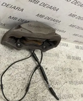 Mercedes-Benz C W205 Front brake caliper 19A0222627R 22627R