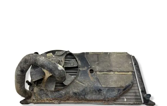 Audi 80 90 B3 Coolant radiator 604361
