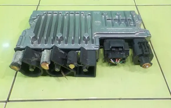 Citroen C4 II Picasso Other control units/modules 9802096780