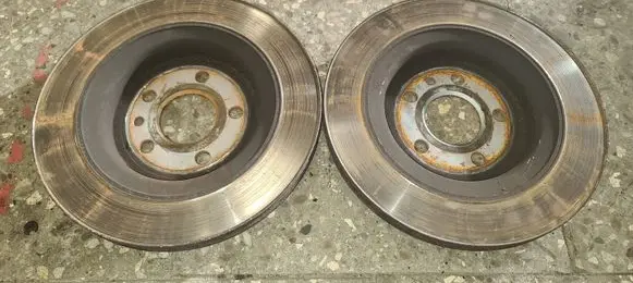 Volvo XC70 Rear brake disc