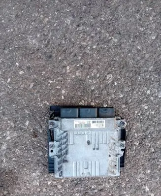 Citroen C4 II Picasso Engine control unit/module 9666681180 9808376980 S180123009A