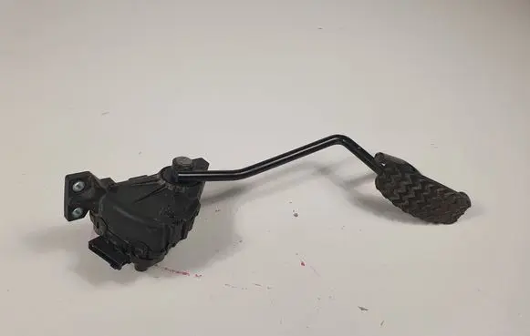 Fiat Ducato Accelerator throttle pedal 1337493080