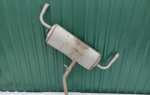 Toyota RAV 4 (XA50) Muffler/silencer 