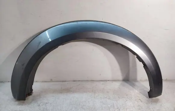 Mitsubishi L200 Rear arch trim 7420A106