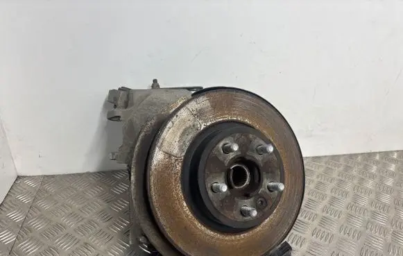 Land Rover Discovery Sport Rear wheel hub
