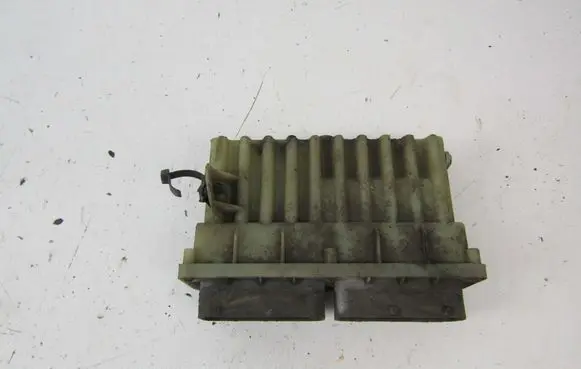 Opel Astra G Fan control module 