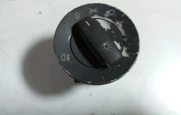 Volkswagen PASSAT B6 Light switch 1K0941431B