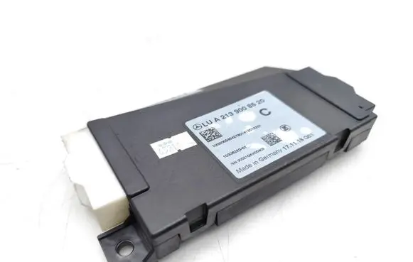 Mercedes-Benz E AMG W213 Combustion control unit/module A2139008520 1033822001