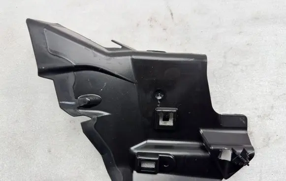 Mercedes-Benz GL X166 Other front door trim element A1667231008