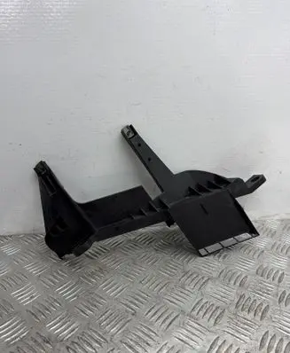 BMW X3 E83 Headlight/headlamp mounting bracket 1301073024