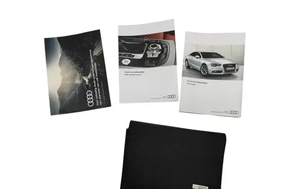 Audi A5 Sportback 8TA Owners service history hand book 