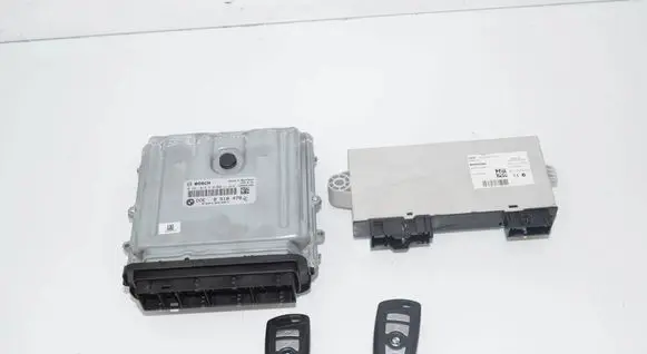 BMW 5 F10 F11 Engine ECU kit and lock set 9268751 61359268751 61359282118