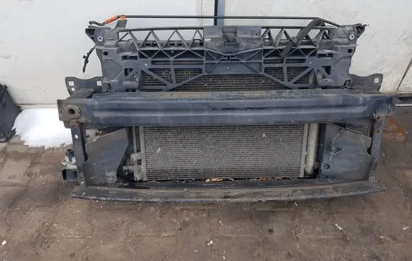 Seat Leon (5F) Radiator support slam panel 