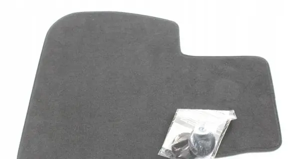 BMW X1 F48 F49 Front floor mat 7408918
