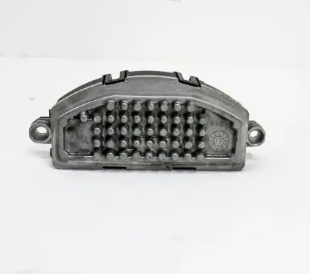 Volkswagen PASSAT B8 Heater blower motor/fan resistor 3Q0907521A
