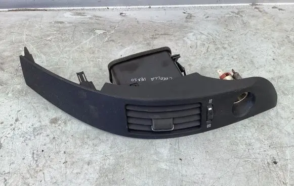 Toyota Corolla Verso AR10 Dashboard side air vent grill/cover trim 6556444010