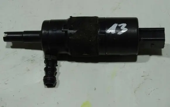 Volkswagen Golf VI Headlight washer pump 3B7955681