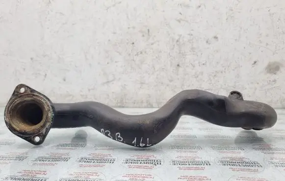 Audi A3 S3 8L Air intake hose/pipe 06A122481