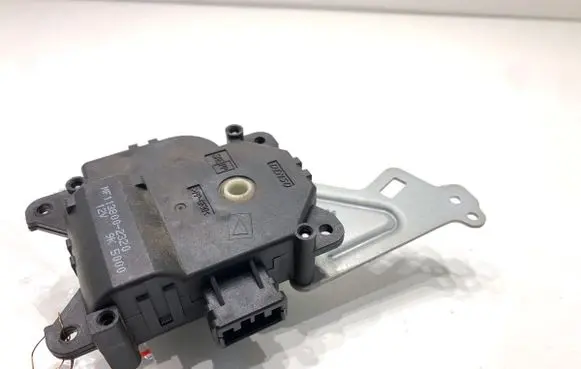 Honda CR-V Air flap motor/actuator MF1138002320