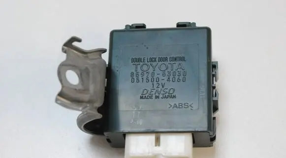 Lexus IS 220D-250-350 Other devices 8597053030