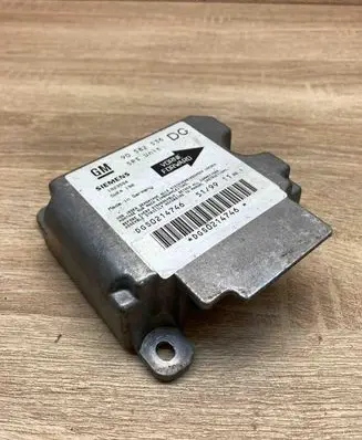 Opel Zafira A Airbag control unit/module 90582536 5WK4190