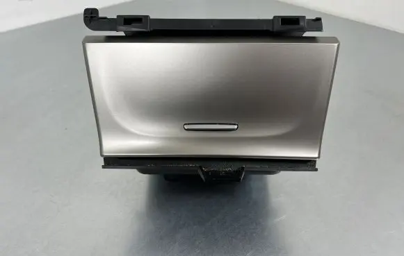 Jeep Grand Cherokee Glove box X90006206DL
