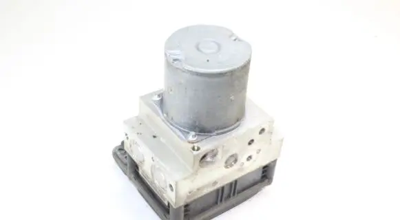 BMW 5 F10 F11 ABS Pump 6797045 6785442