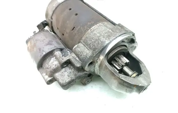 Mercedes-Benz E W211 Starter motor 0051512901 0001223005