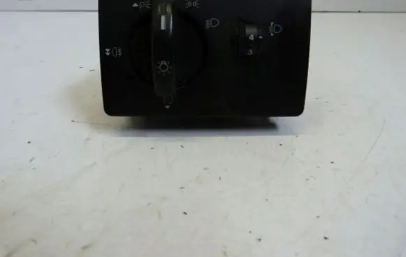 Ford Focus Light switch 4M5T13A024LA