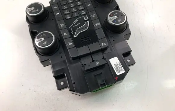 Volvo V40 Climate control unit 31398642