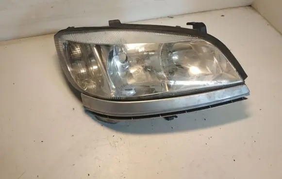 Opel Zafira A Headlight/headlamp 89100055